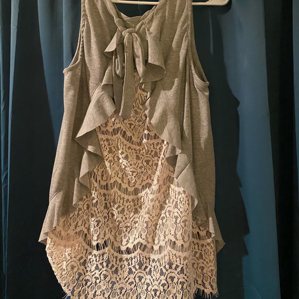 4/$20!!! Umgee Tank NWT